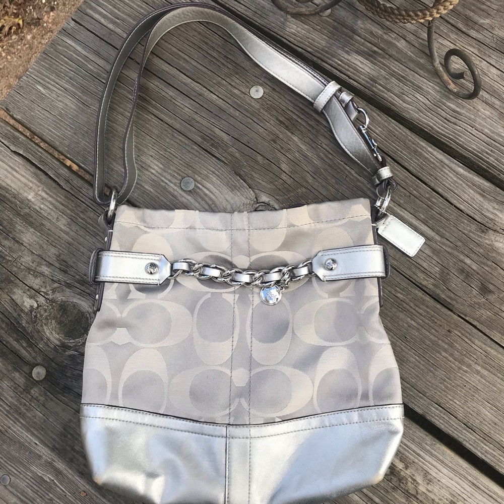 Couch purse